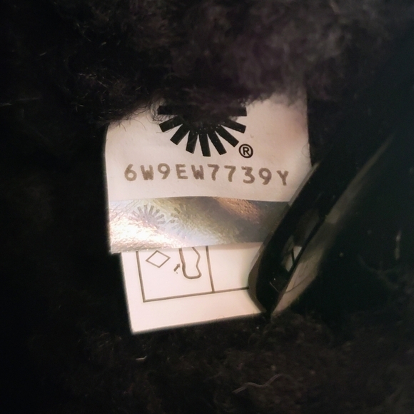 UGG Black Constantine Classic Boot Black Suede Shearling Boots Size 6 - Picture 7 of 8